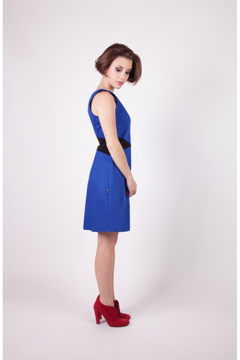 Robe tifia chilia rouge recto agreable a porter vetement createur a prix abordable